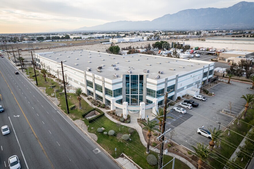 More Photos Of 12178 4th St, Rancho Cucamonga Warehouse For Lease