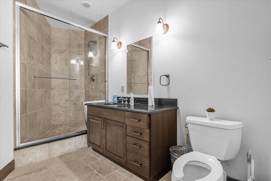 More Photos Of 121-189 S Orange Ave, Orlando Office Residential For Sale