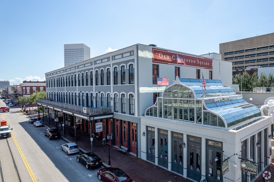 More Photos Of 2217 Strand St, Galveston General Retail For Sale