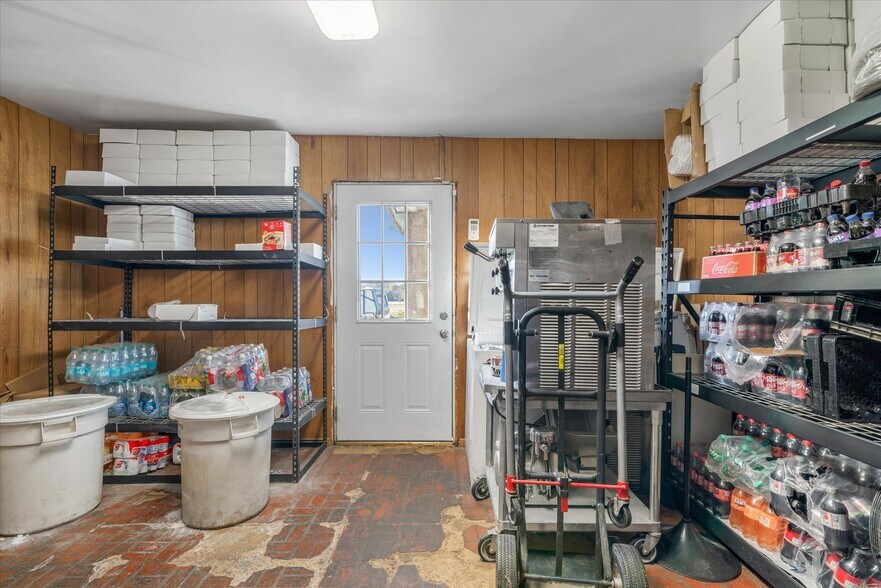 More Photos Of 28323 Interstate, Wills Point Restaurant For Sale