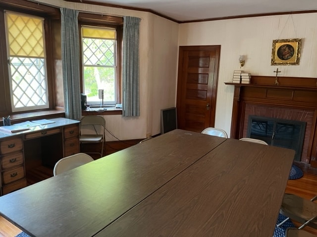 More Photos Of 668-672 Hale St, Beverly Schools For Lease