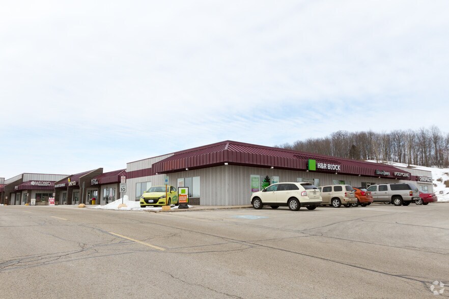 More Photos Of 2354-2380 W Washington St, West Bend Unknown For Lease