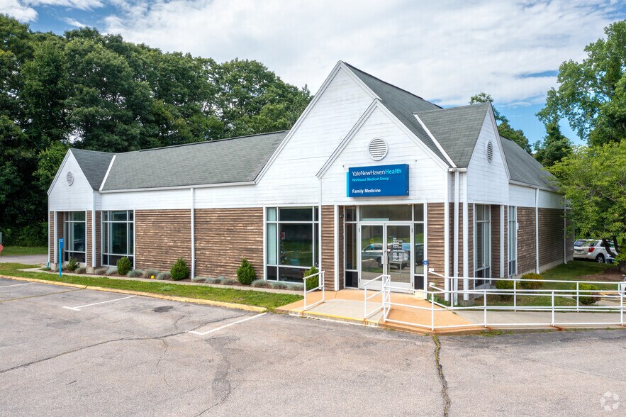 More Photos Of 19 Halls Rd, Old Lyme General Retail For Sale