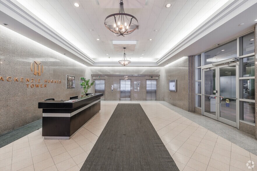 More Photos Of 441 S Salina St, Syracuse Office For Lease