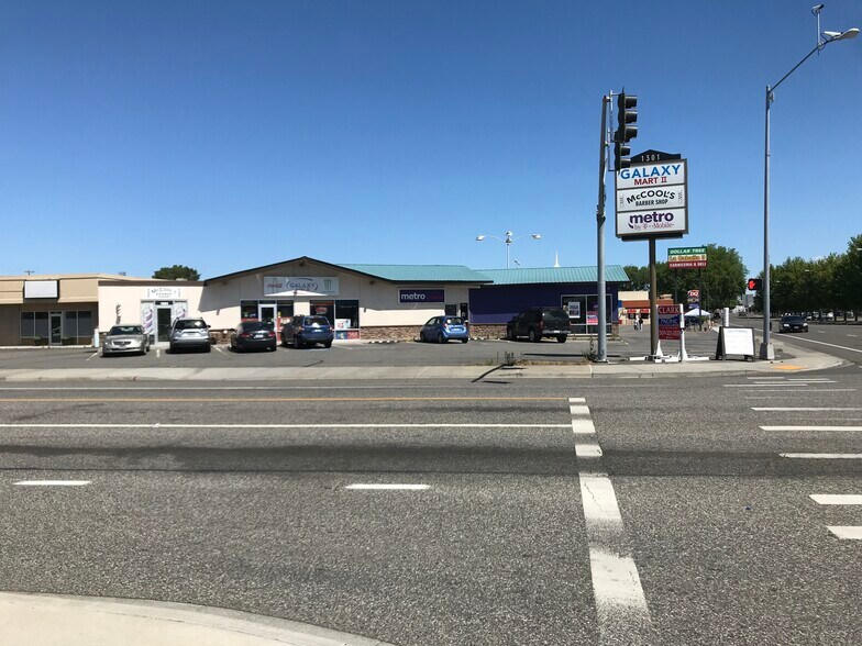 More Photos Of 1301 Jadwin Ave, Richland Unknown For Lease
