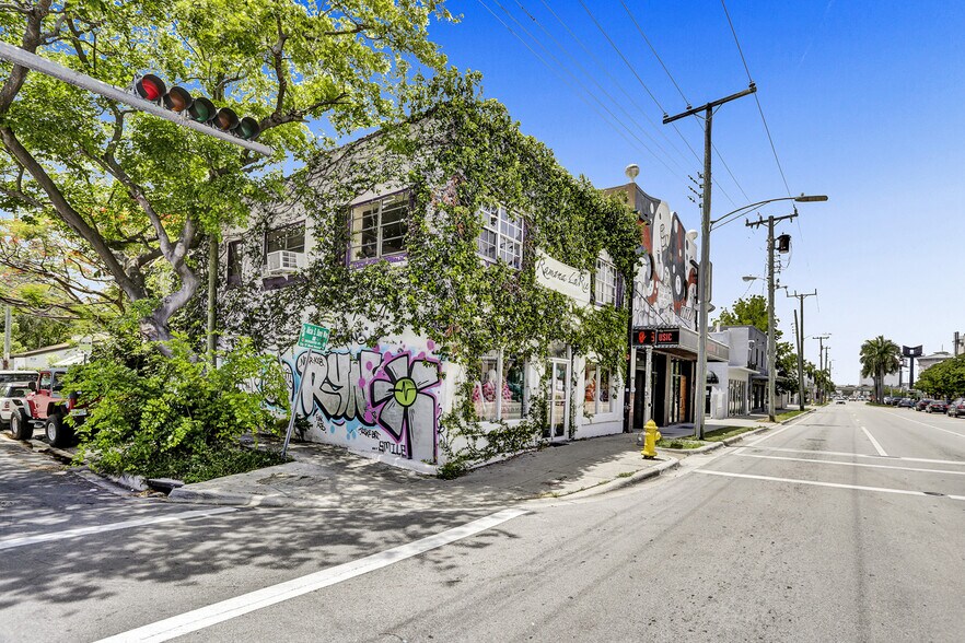 More Photos Of 3400 N Miami Ave, Miami Storefront Retail Office For Sale