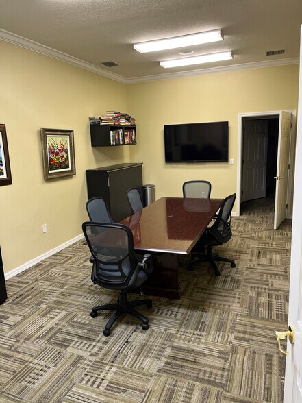 More Photos Of 2719 Letap Ct, Land O' Lakes Office Residential For Lease