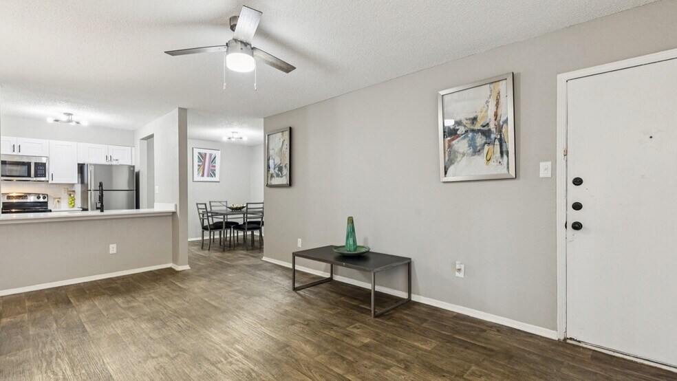 More Photos Of 11601 Audelia Rd, Dallas Apartments For Sale
