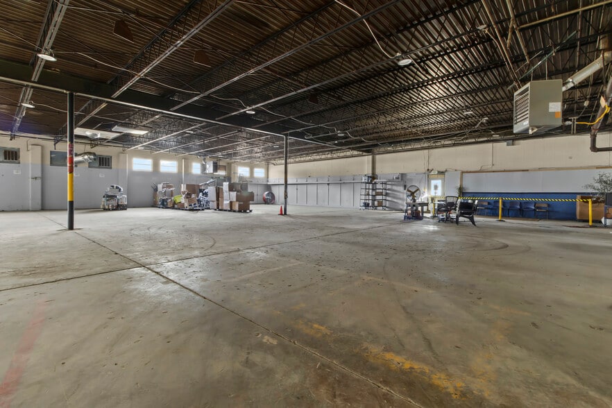 More Photos Of 510 Indianapolis Ave, Lebanon Warehouse For Sale