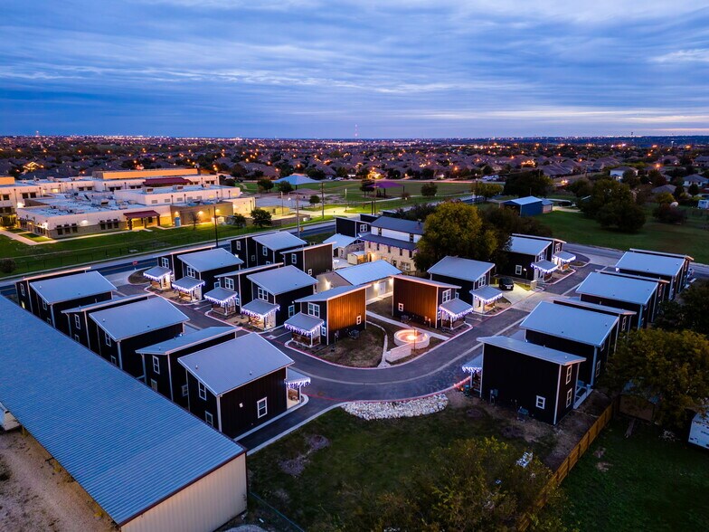 More Photos Of 20 Tate Ln, Round Rock Apartments For Sale
