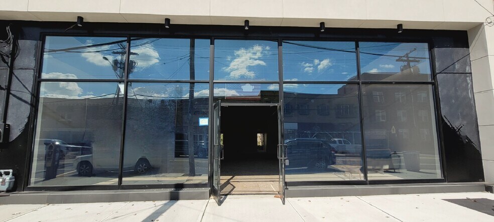 More Photos Of 517 Millburn Ave, Short Hills Storefront For Sale