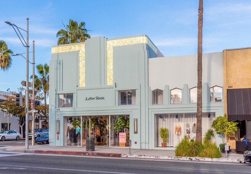 More Photos Of 370 N Beverly Dr, Beverly Hills Storefront For Lease