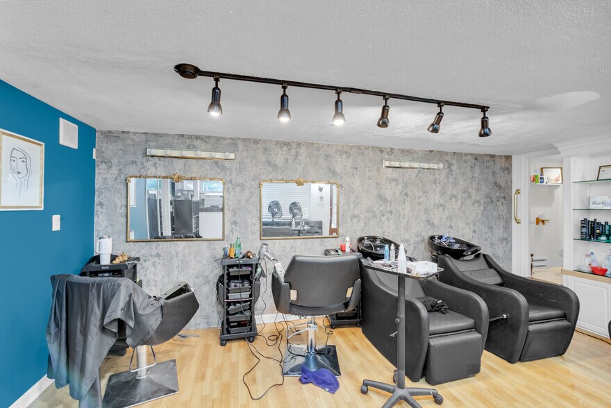 More Photos Of 1501 W Chew St, Allentown Storefront Retail Residential For Sale