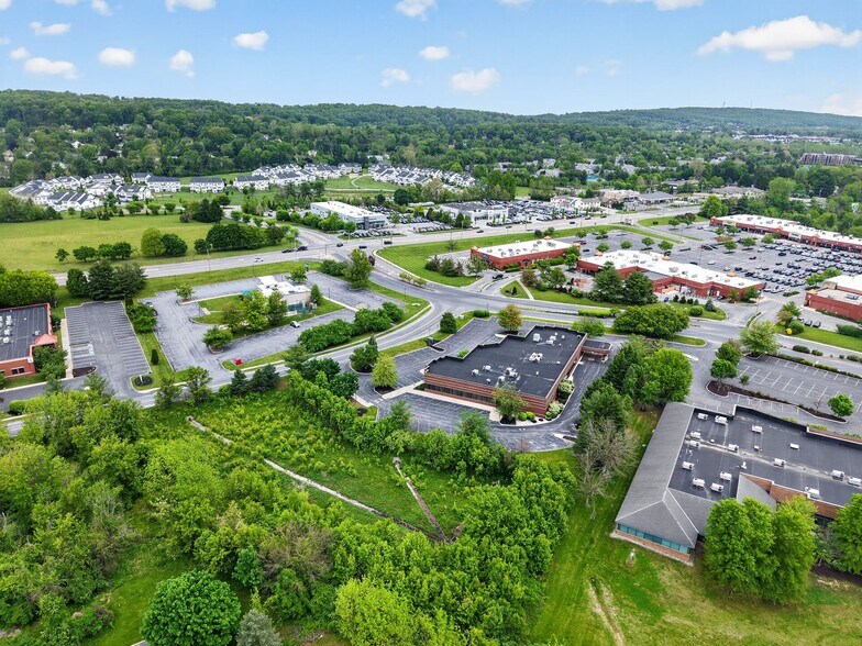 Primary Photo Of 470 John Young Way, Exton Unknown For Lease