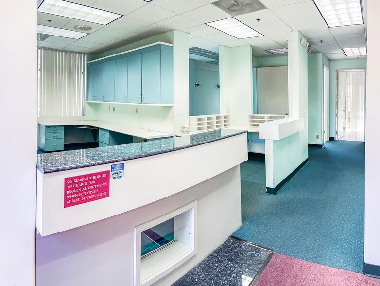 More Photos Of 2801 Waterman Blvd, Fairfield Medical For Sale