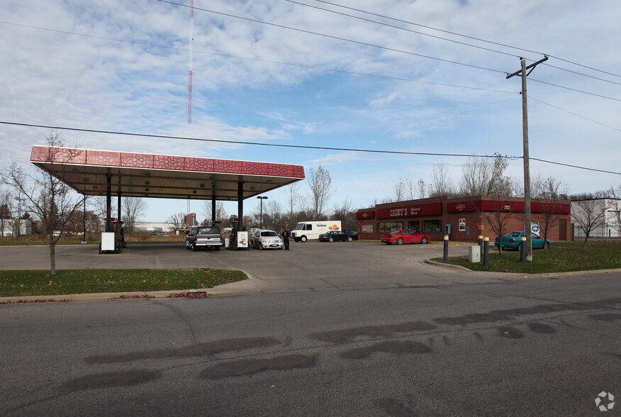More Photos Of 656 Lincoln Ave SE, Saint Cloud Convenience Store For Sale