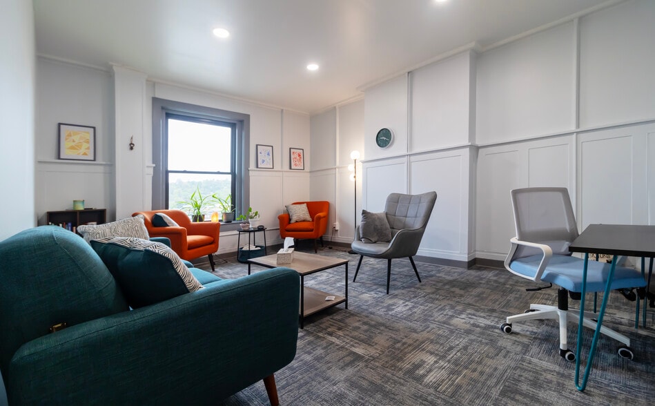 More Photos Of 901-907 West St, Pittsburgh Office Residential For Lease