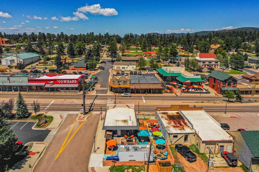 More Photos Of 121 W Midland Ave, Woodland Park Restaurant For Sale
