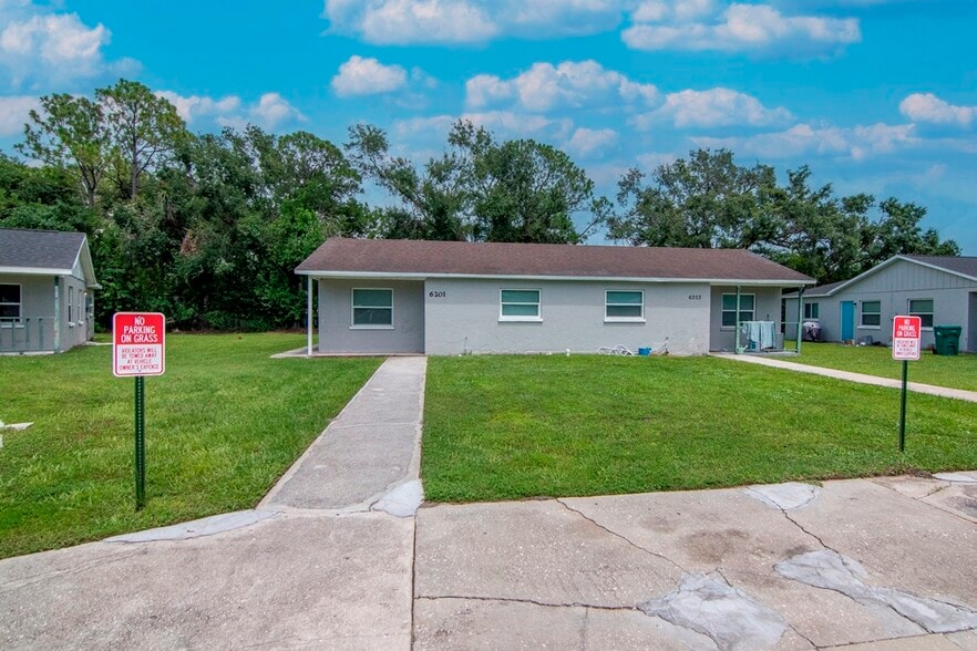 More Photos Of , Bradenton Multifamily For Sale