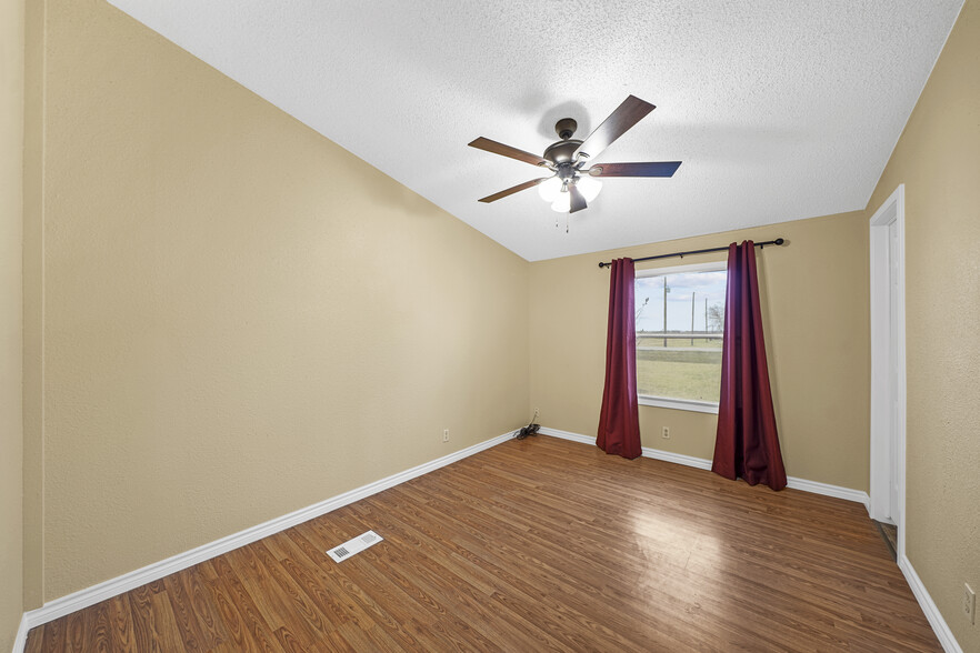 More Photos Of 19645 Nordt Rd, Damon Land For Sale