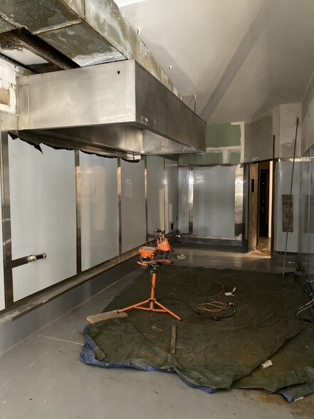 More Photos Of 1851-1853 Union St, San Francisco Restaurant For Lease