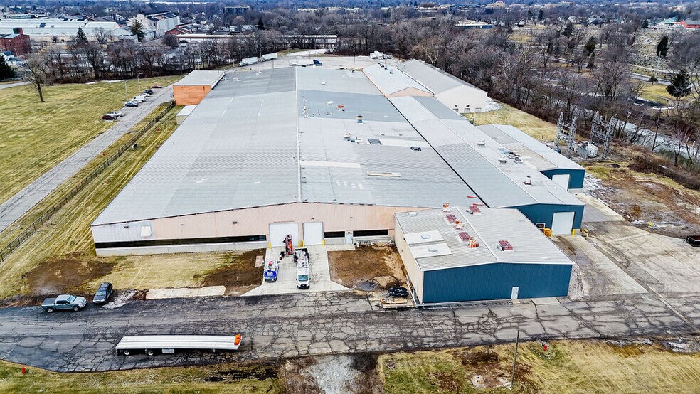 More Photos Of 1500 E Murden St, Kokomo Warehouse For Lease