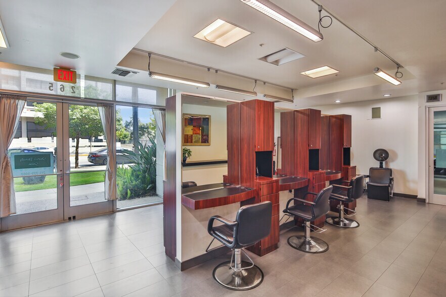 More Photos Of 261-269 S San Pedro St, Los Angeles Apartments For Sale