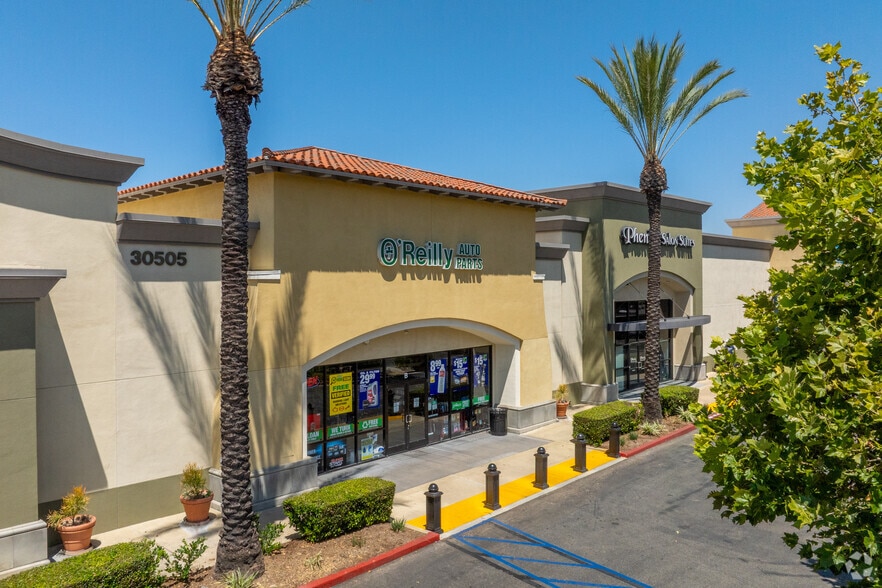 More Photos Of 30501-30505 Avenida de las Flores, Rancho Santa Margarita General Retail For Sale