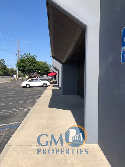 More Photos Of 705-867 W Lambert Rd, Brea Unknown For Lease