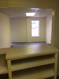 More Photos Of 817 Kilbourne St, Bellevue Medical For Lease