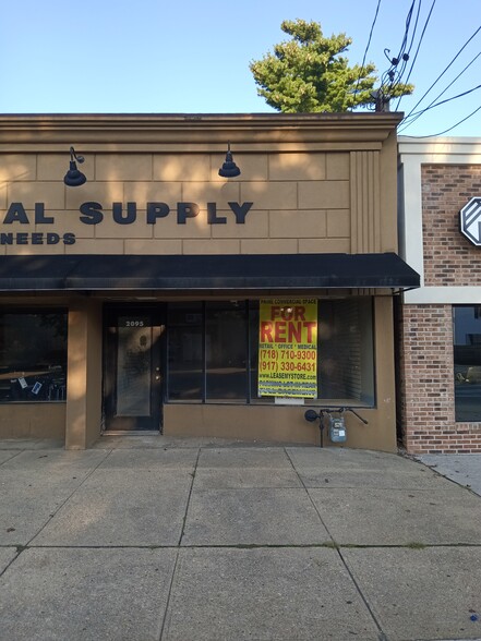 More Photos Of 2087-2095 Wantagh Ave, Wantagh Storefront For Lease