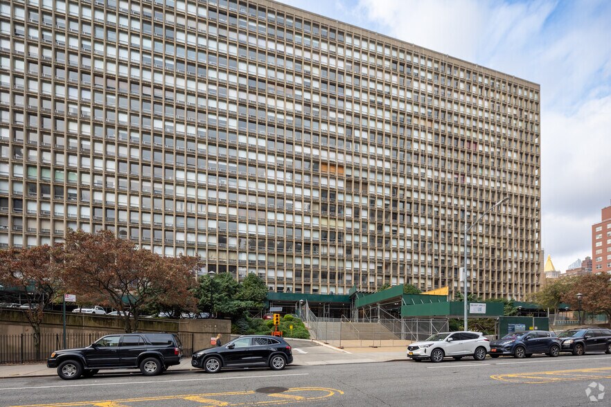 More Photos Of 333 E 30th St, New York Apartments For Sale