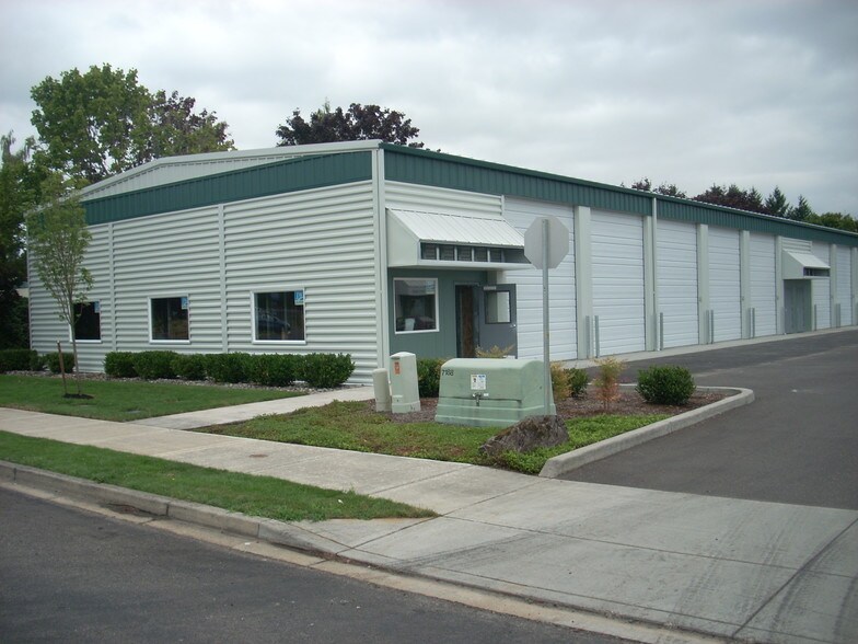 More Photos Of 1101 NE 144th St, Vancouver Unknown For Lease