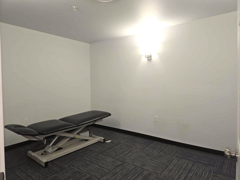 More Photos Of 3745 Harrison Ave, Butte Storefront For Lease