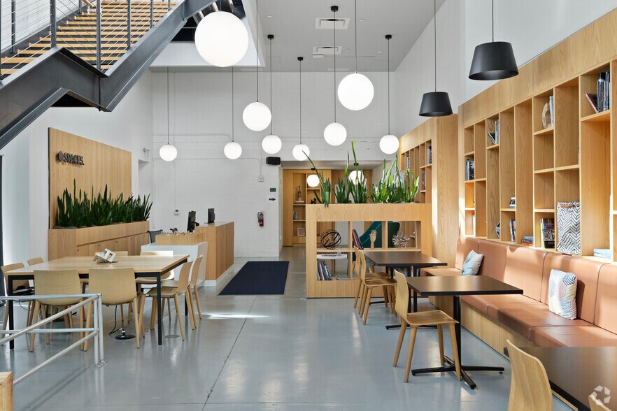 More Photos Of 218 NW 24th St, Miami Coworking Space