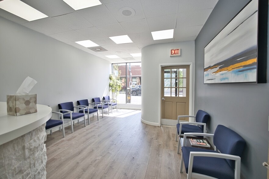 More Photos Of 3026 W Montrose Ave, Chicago Storefront Retail Residential For Sale