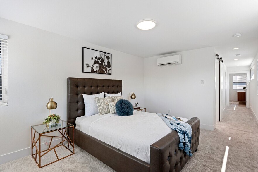 More Photos Of 4270 NE 50th St, Seattle Apartments For Sale