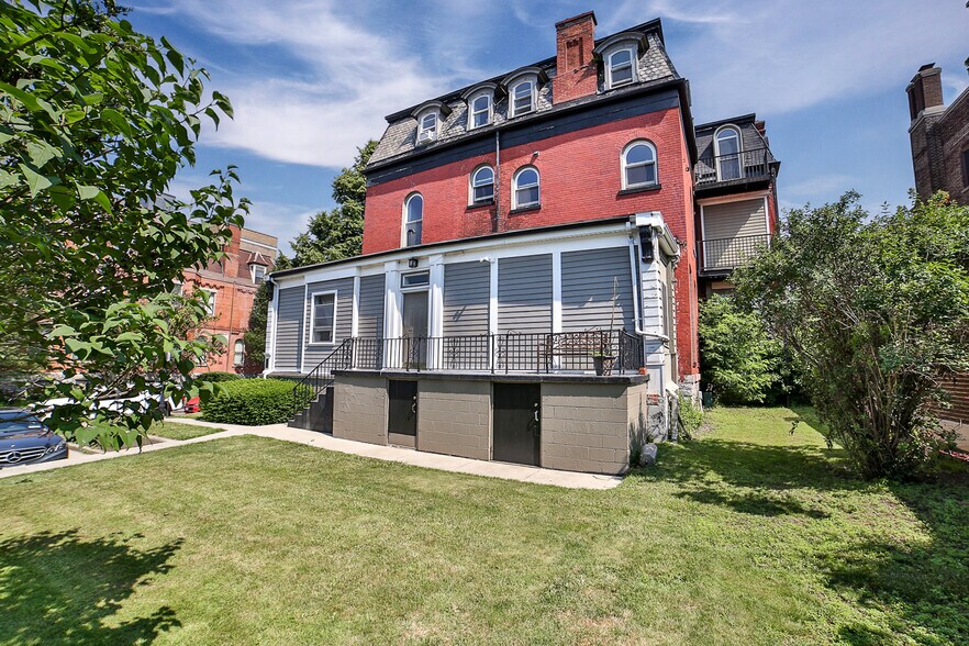 More Photos Of 176 North St, Buffalo Apartments For Sale