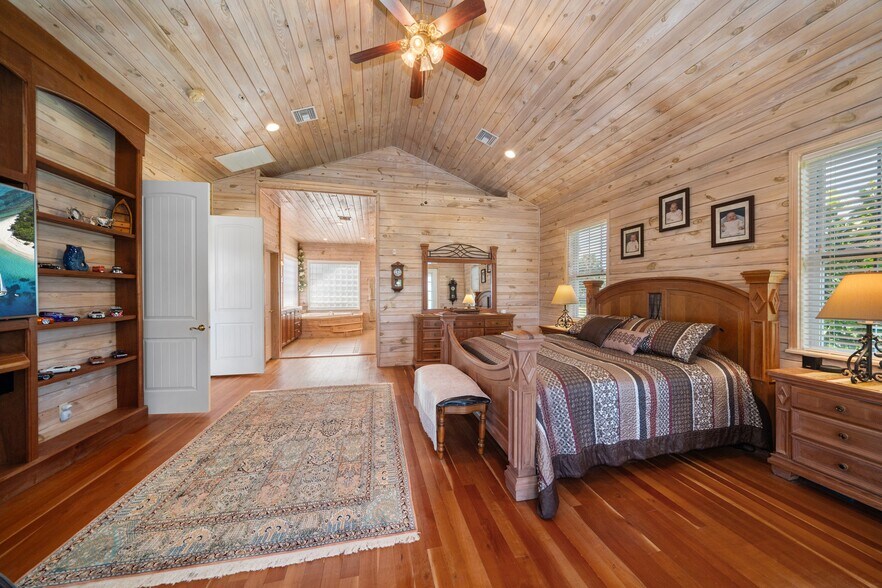 More Photos Of 7780 N Whippoorwill Ter, Hernando Sports And Entertainment For Sale