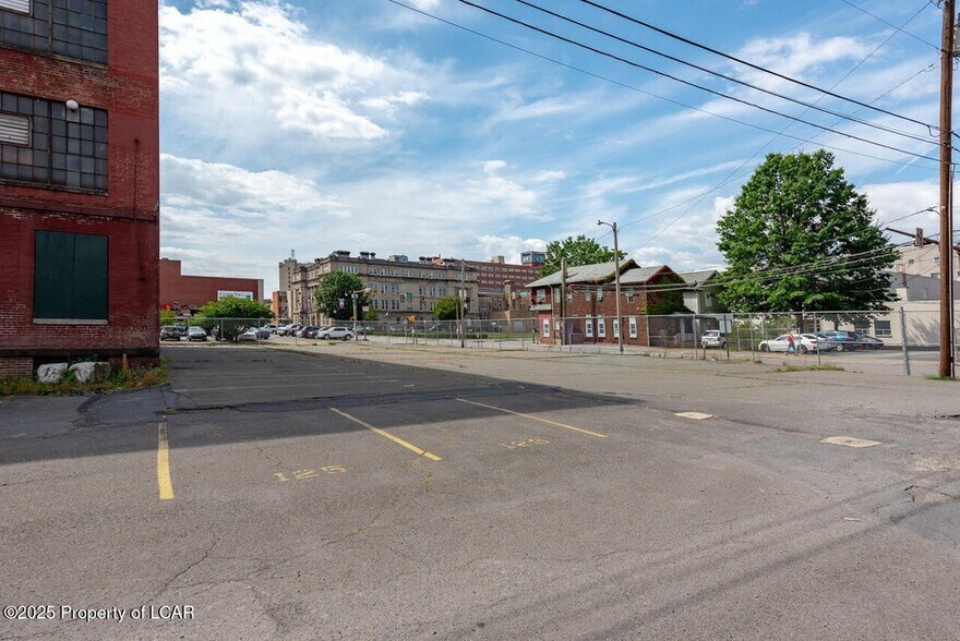 More Photos Of 64 E Union St, Wilkes-Barre Warehouse For Sale