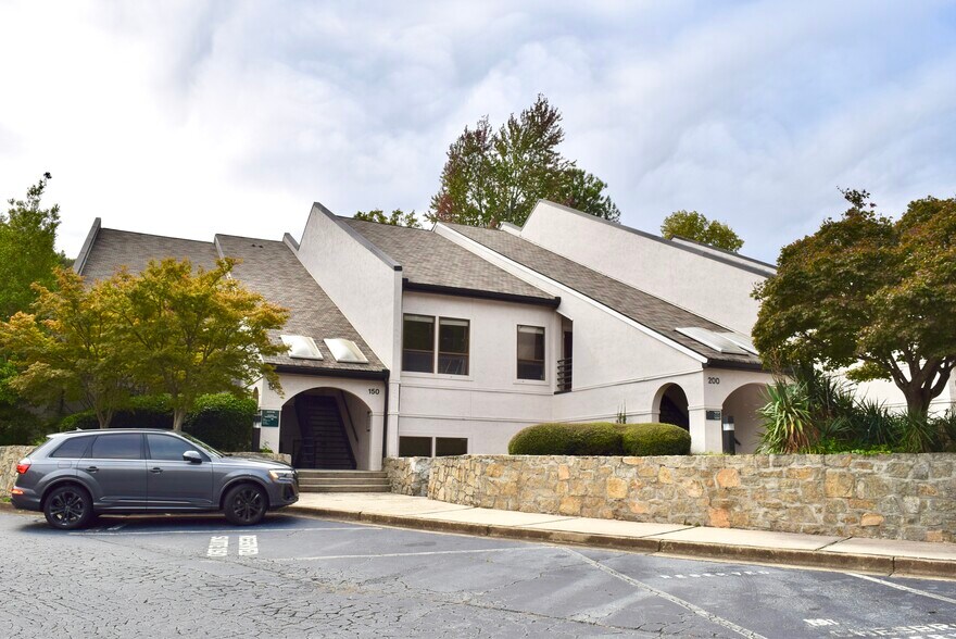 More Photos Of 1820 The Exchange SE, Atlanta Office For Sale