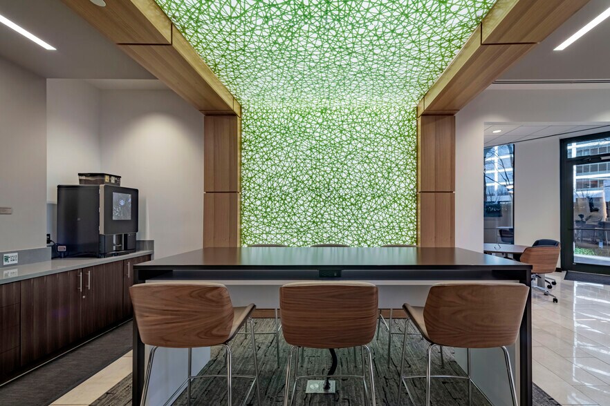 More Photos Of 3399 Peachtree Rd NE, Atlanta Coworking Space