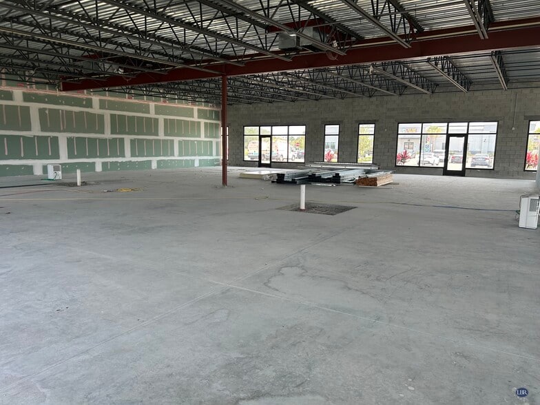 More Photos Of 6156 Breslay Dr, Melbourne Medical For Lease