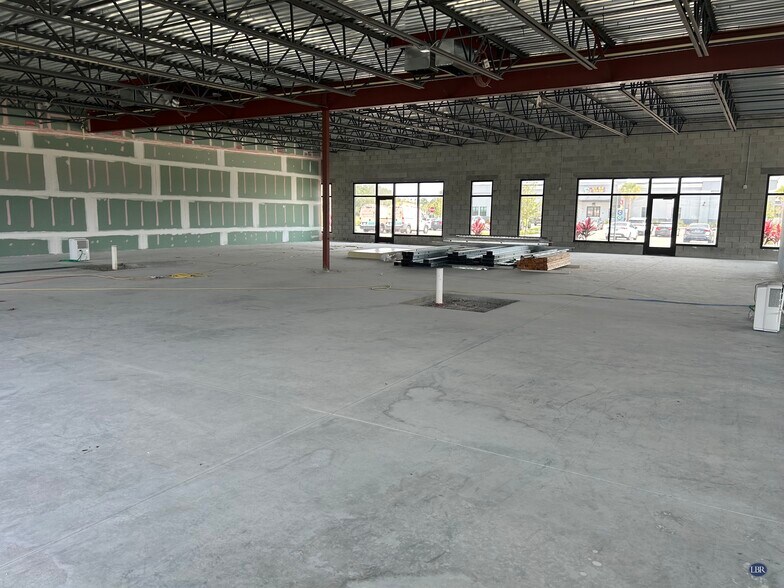 More Photos Of 6156 Breslay Dr, Melbourne Medical For Lease