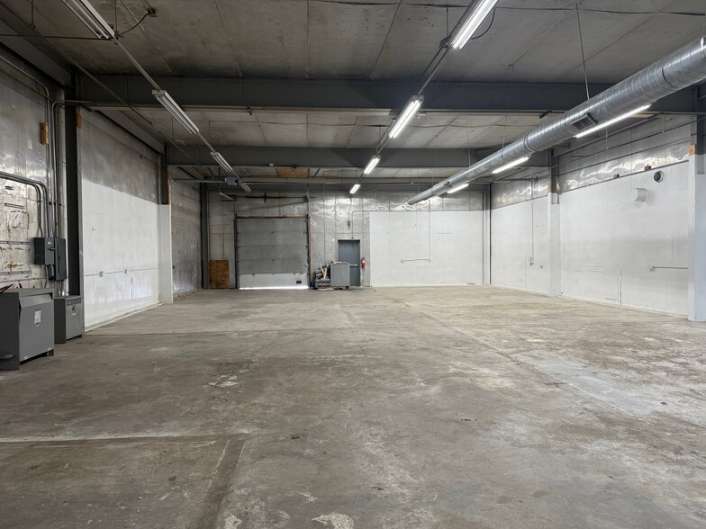 More Photos Of 4865 Carpenter Rd, Ypsilanti Warehouse For Sale