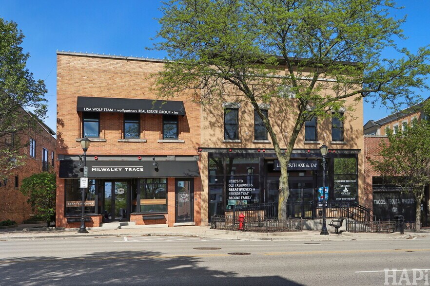 Primary Photo Of 545-547 N Milwaukee Ave, Libertyville General Retail For Sale