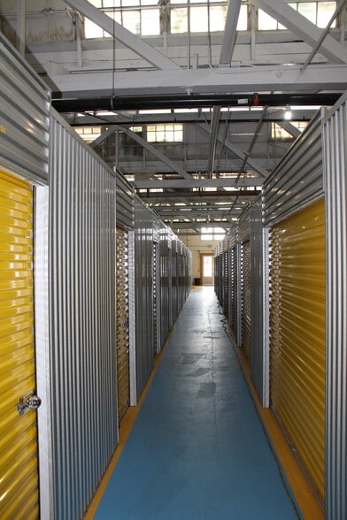 More Photos Of 160 W Haines Blvd, Lake Alfred Self Storage For Sale