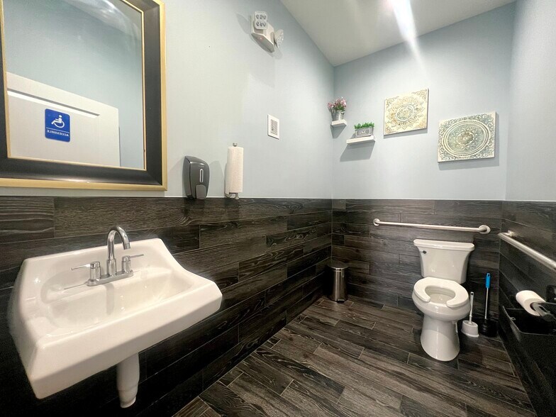 More Photos Of 238 Main St, Ridgefield Park Storefront Retail Residential For Sale