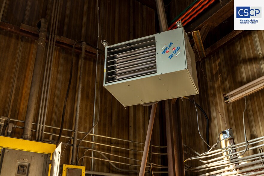 More Photos Of 1175 State Hwy 19, Chickasha Manufacturing For Lease