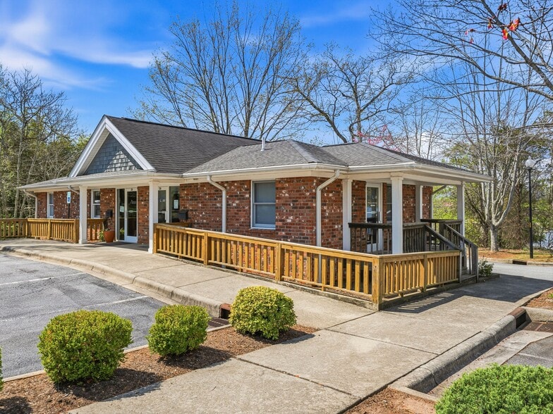 More Photos Of 2 Herman Avenue Ext, Asheville Office For Sale